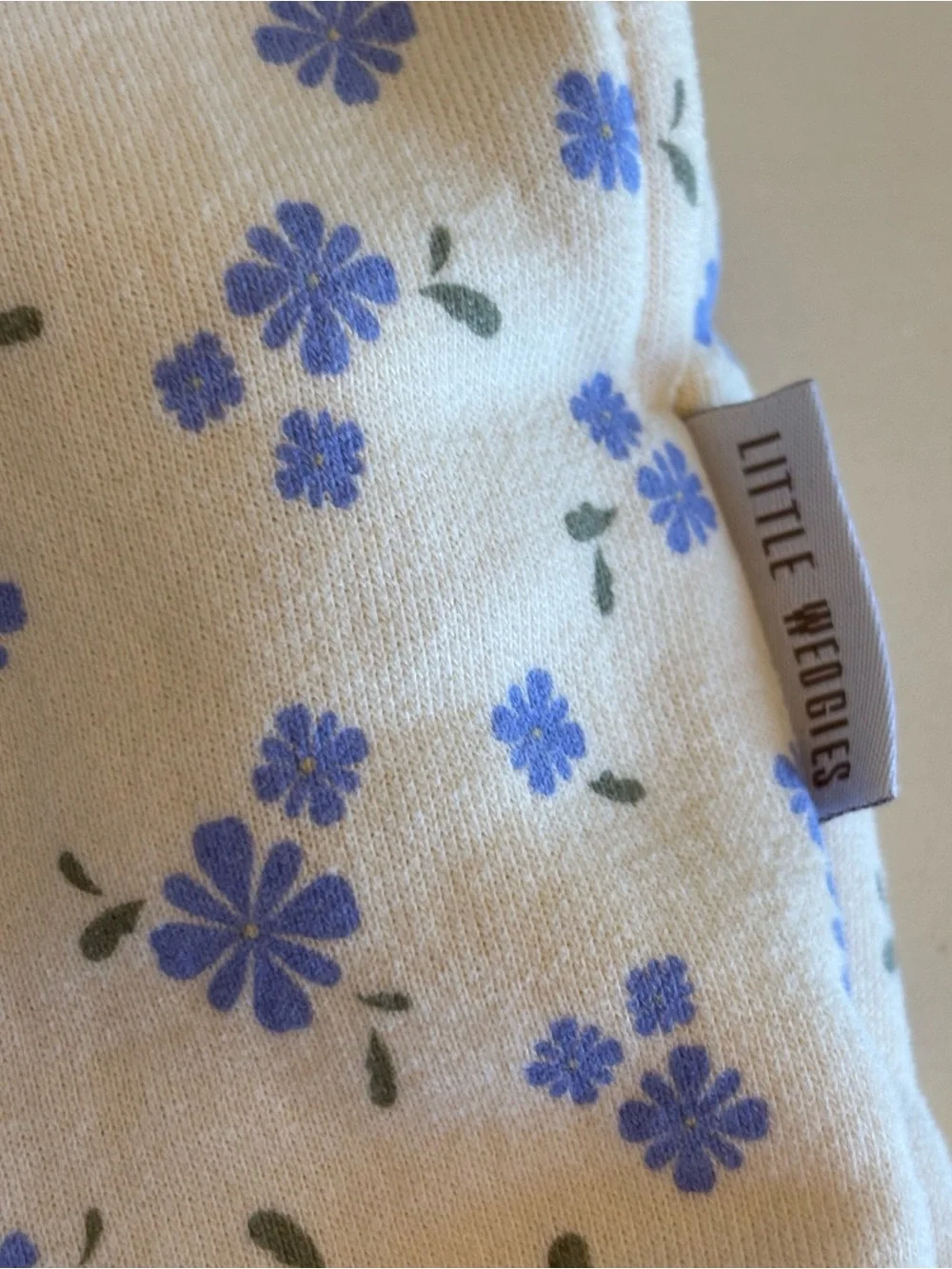 Little Wedgies vintage joggers - blue floral size 3